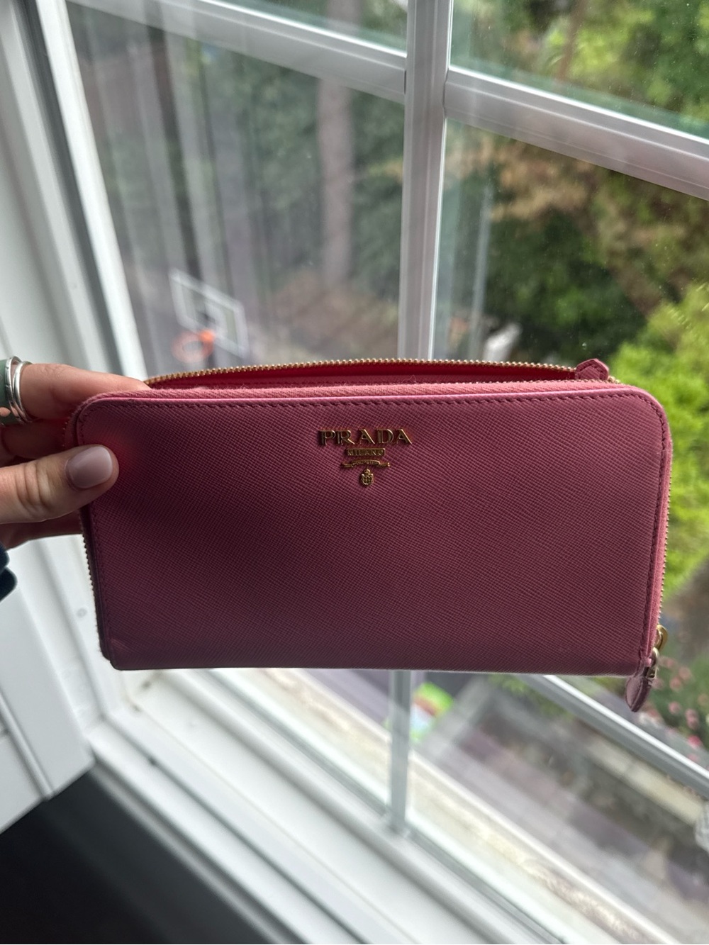 Prada Pink Saffiano Zip Wallet with Gold Logo - Picture 3 of 3